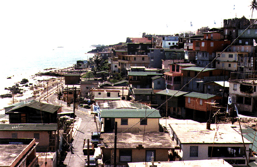 Resultado de imagem para Favelas em Porto Rico