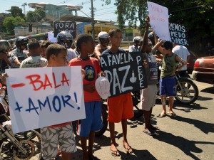 Protesto-Alemao-Abril-4-2015