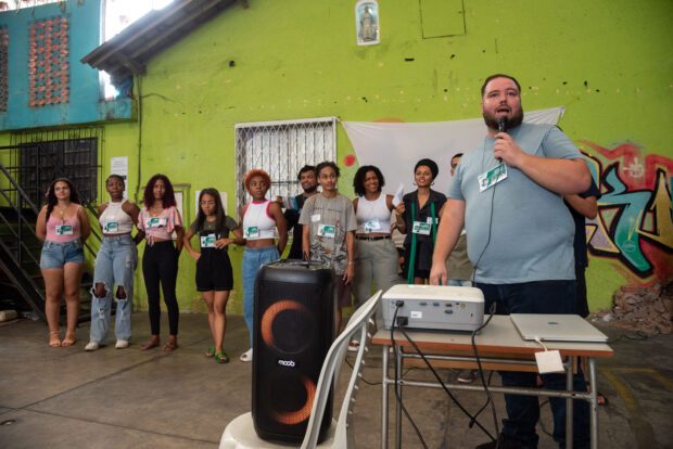 Jovens Da Rede Favela Sustent Vel Realizam Cop Das Favelas Para