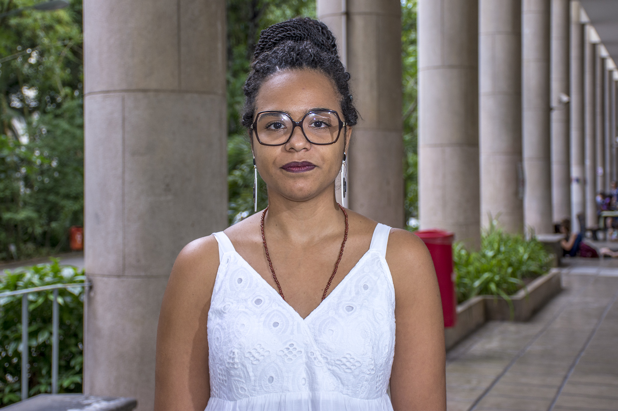 Thula Oliveira Pires é professora nos cursos da PUC-Rio e coordenadora do Núcleo Interdisciplinar de Reflexão e Memória Afrodescendente (NIREMA).