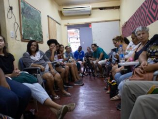 Público do Primeiro encontro do Plano de Ação Popular do Complexo, com a discussão 'A Saúde e o Saneamento que Queremos'.
