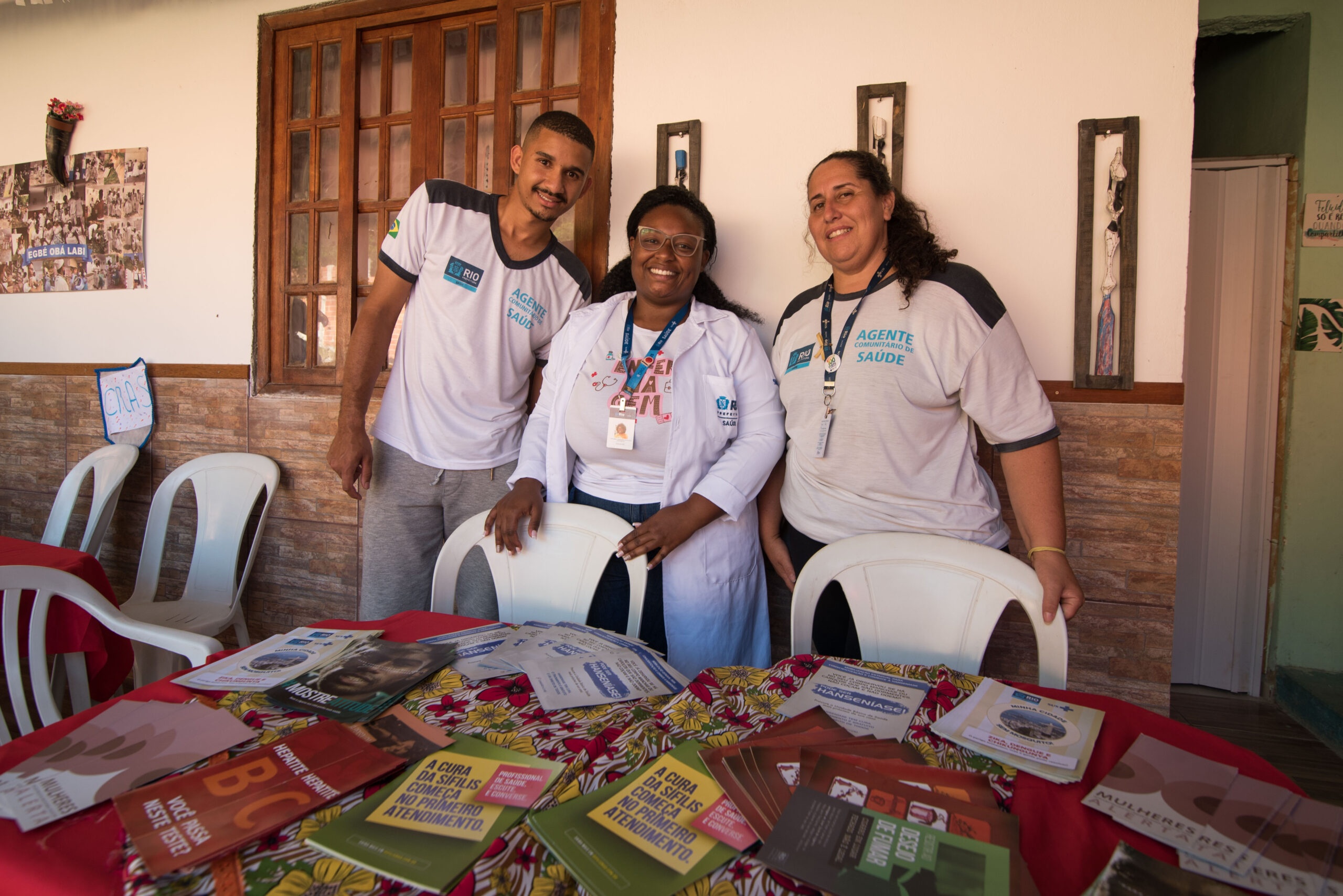 A equipe da Clínica da Família esteve presente durante a Ação Social no Ilê Axé Òbá Labí. Foto: Bárbara Dias