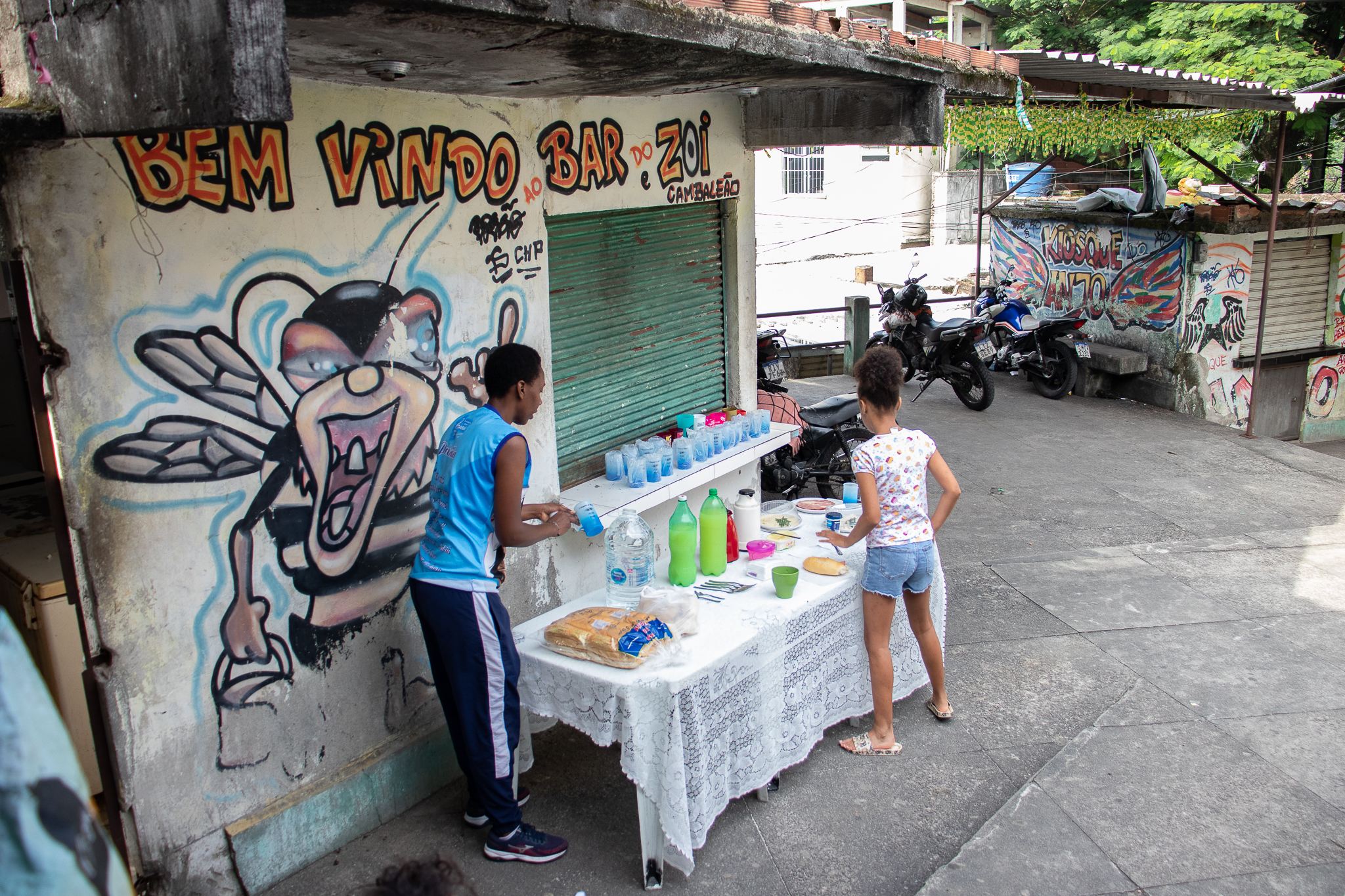 Café da manhã dos crias antes do primeiro mutirão para a revitalização do Pedacinho do Céu. Foto: João Fernando