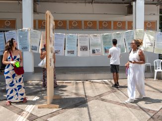 Público visita a Exposição Memória Climática das Favelas na Arena Dicró na Penha. Foto: Bárbara Dias