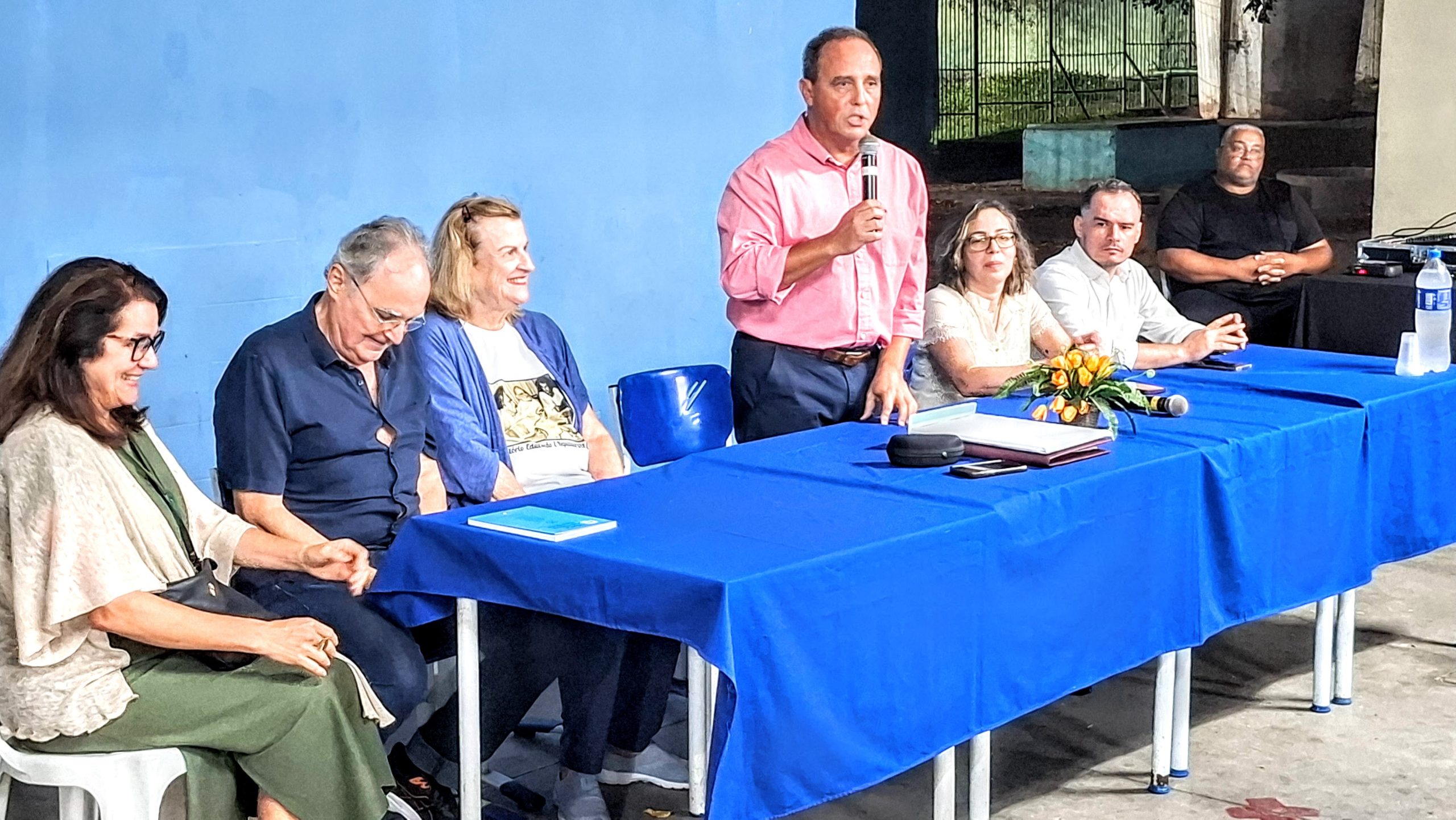 Waldeck Carneiro: Brizola, governador que coidealizou o CIEP, "era um dos mais odiados pela ditadura". Foto: Fabio Leon Waldeck Carneiro: Brizola, governador que coidealizou o CIEP, "era um dos mais odiados pela ditadura". Foto: Fabio Leon