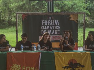 Mesa de coordenadores do Instituto Mirindiba durante o II Fórum Climático de Magé reúne lideranças para discutir territórios, maretórios e soberania alimentar na Baixada Fluminense. Foto: Carolina Santos