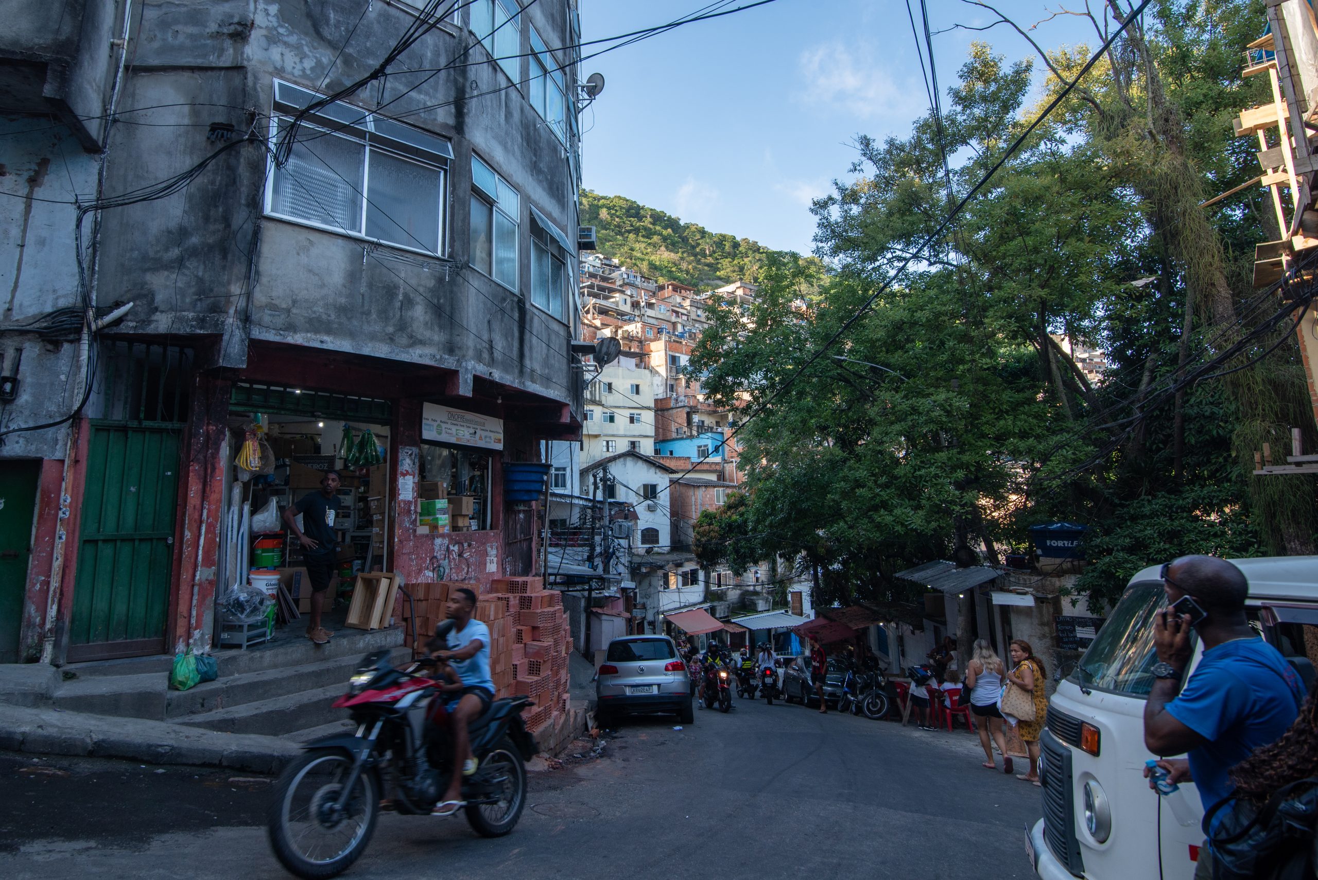 Vista durante caminhada pelo Cantagalo. Foto: Bárbara Dias Vista durante caminhada pelo Cantagalo. Foto: Bárbara Dias