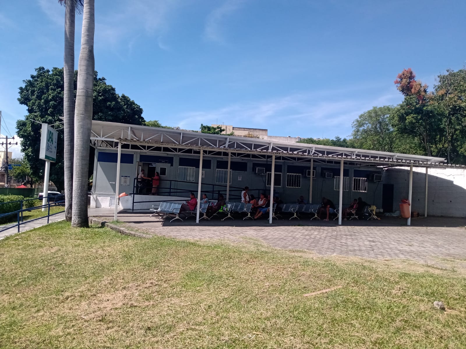 Instalação da UPA Penha se encontra dentro de terreno tombado. Foto: RioOnWatch Instalação da UPA Penha se encontra dentro de terreno tombado. Foto: RioOnWatch