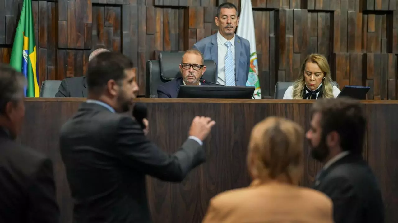 Plenário da Alerj durante votação da derrubada do veto do governador Cláudio Castro a 'gratificação faroeste'. Foto: Divulgação/Thiago Lontra/Alerj Plenário da Alerj durante votação da derrubada do veto do governador Cláudio Castro a 'gratificação faroeste'. Foto: Divulgação/Thiago Lontra/Alerj
